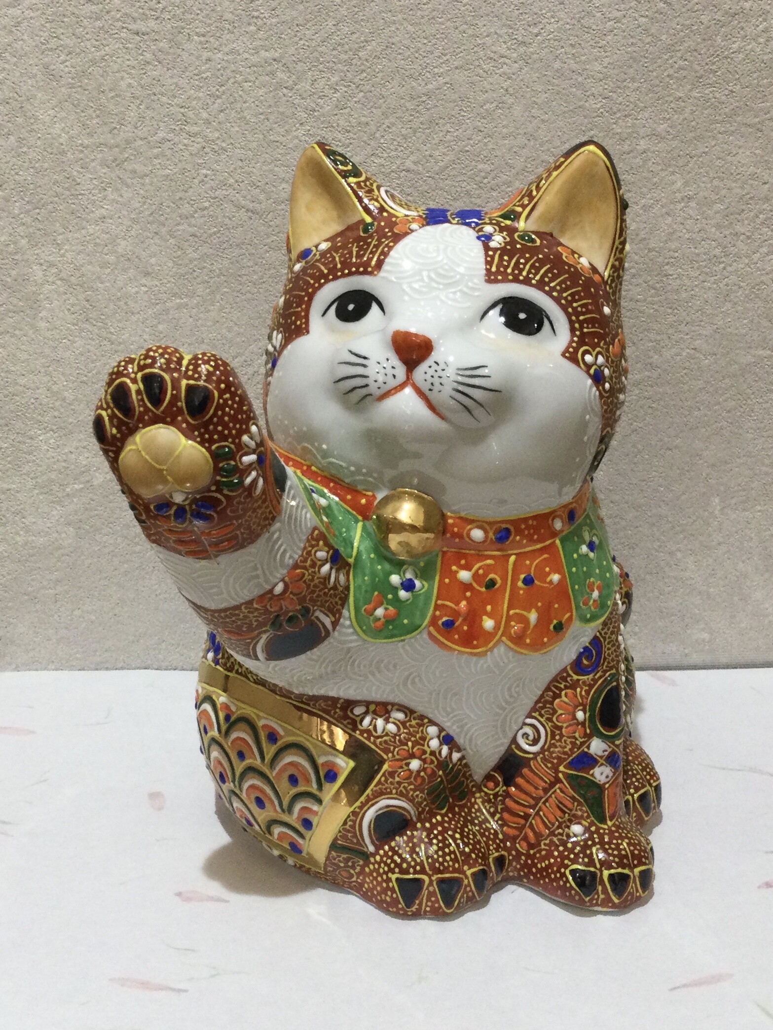 縁起物！福を招くきらびやかな九谷焼🐱🦉🐸 | ショップブログ | 日吉