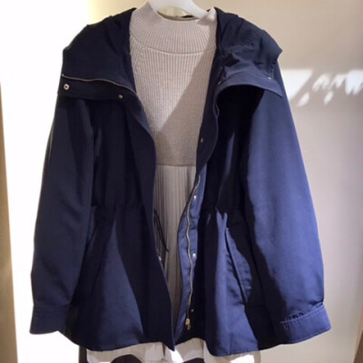 今の季節にピッタリ❗️オススメ撥水ブルゾン🤗