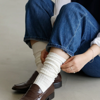 ほどよいルーズ感のある〝High Cut Socs”