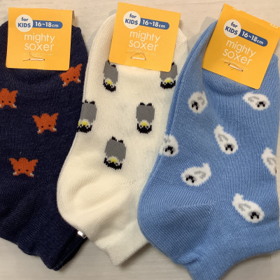 可愛いキッズ靴下入荷しました🐙🐧🦭メンダコて知ってますか？