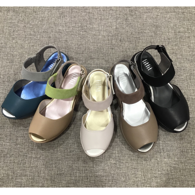 厚底アンクルサンダル登場！