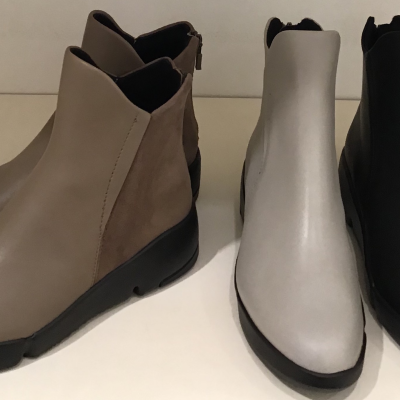 新作ブーツ入荷