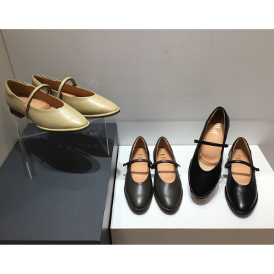 シープレザーで癒しの履き心地❗️