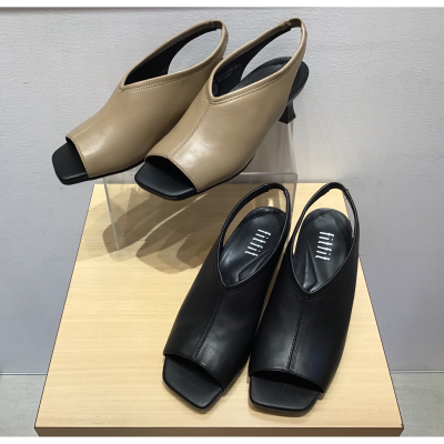 毎日履けるヒールサンダル登場❗️