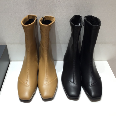 美脚ヒールブーツの登場❗️