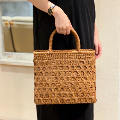 山葡萄籠バック入荷しました！