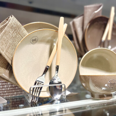 KEYUCAのリサイクル食器