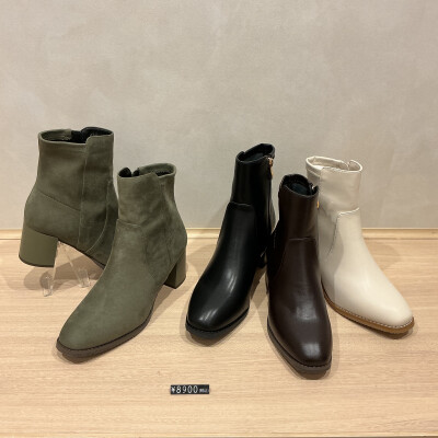 毎年大人気のブーツが入荷✨👢